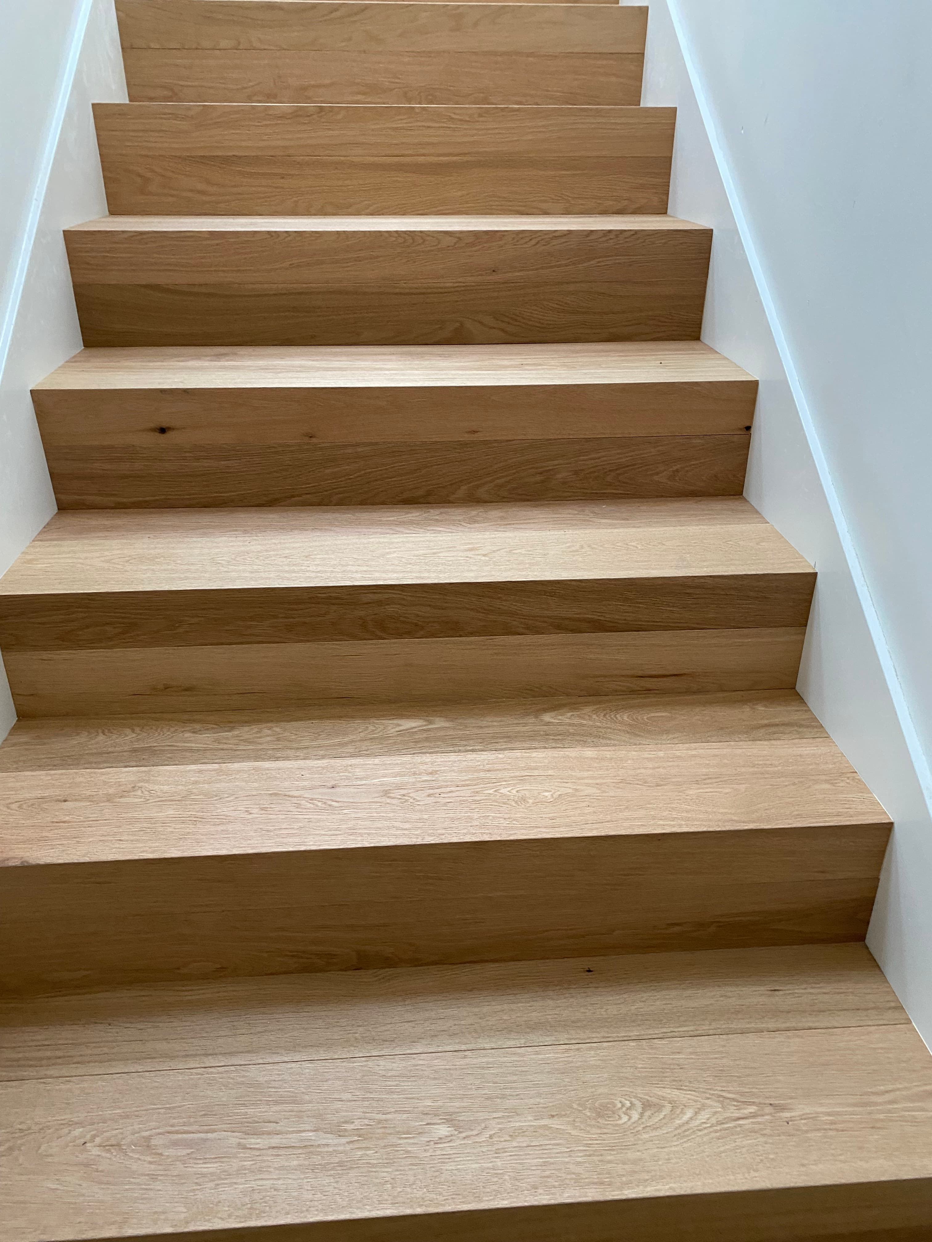 Flawless hardwood floor finish